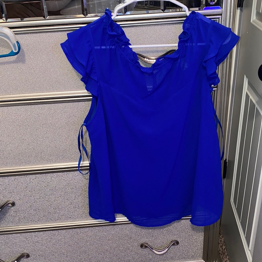Cute blue shirt